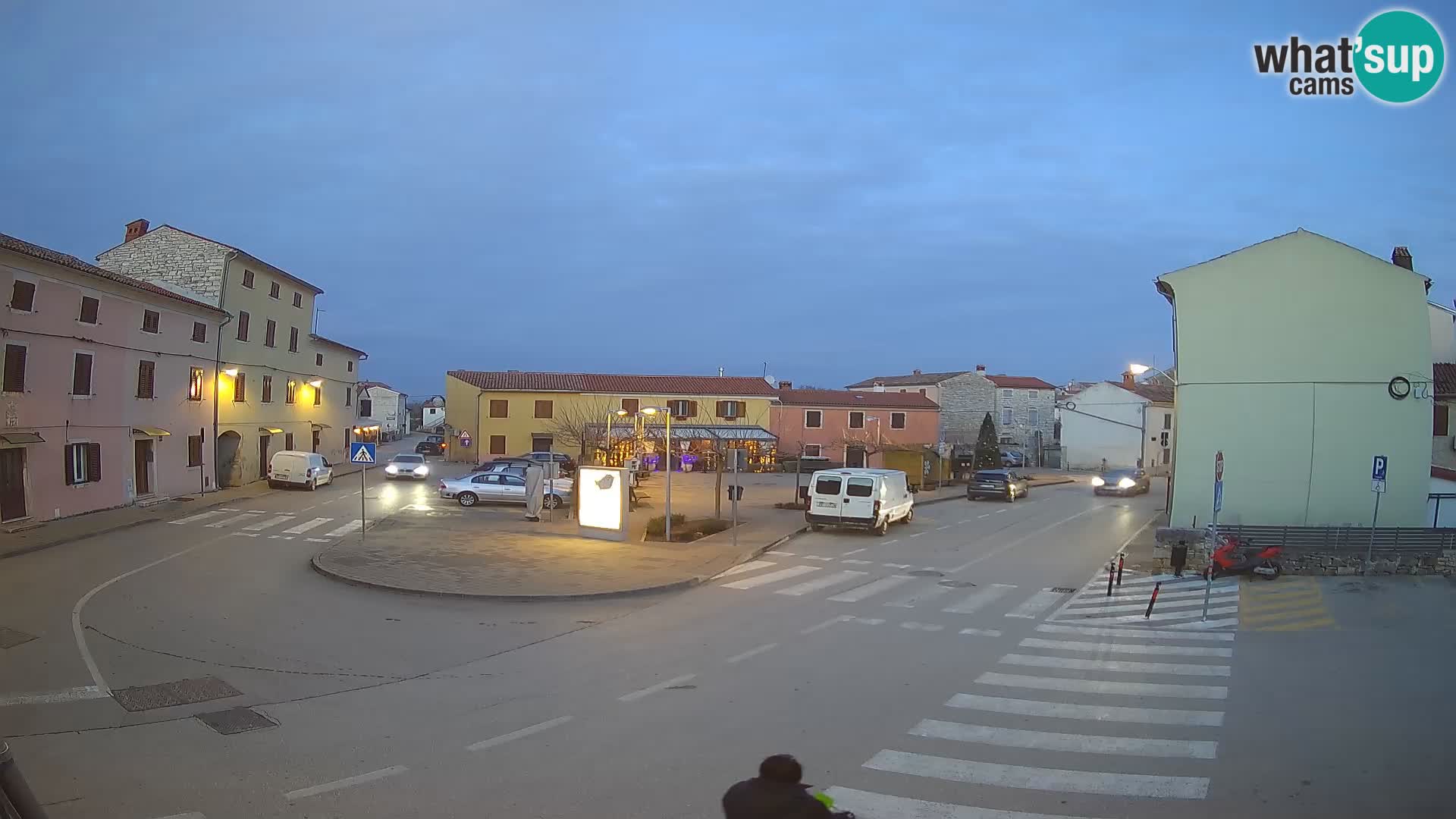 Bale Trg La Musa spletna kamera – Istra – Hrvaška