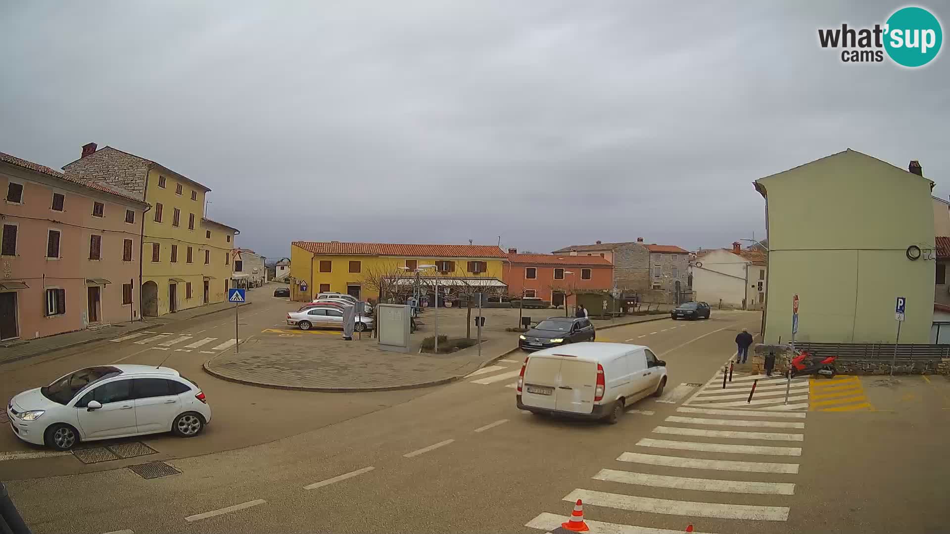 Bale Trg La Musa webcam – Istria – Croatia