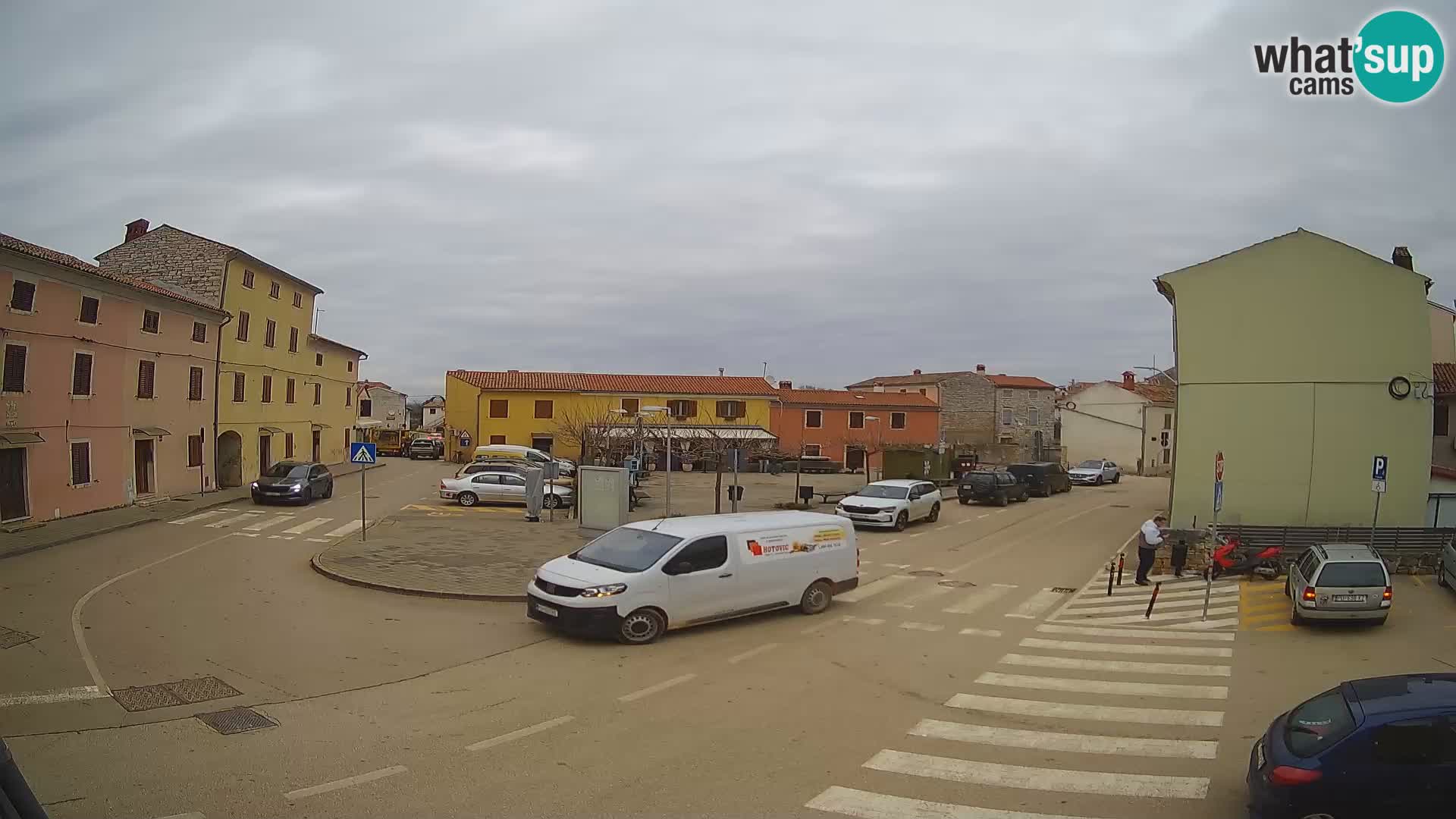 Bale, webcam de la place La Musa – Istrie – Croatie