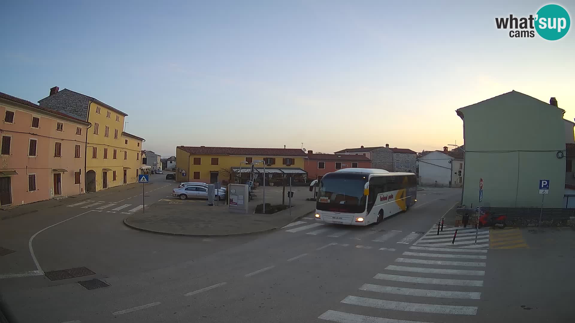 Bale Trg La Musa web kamera – Istra