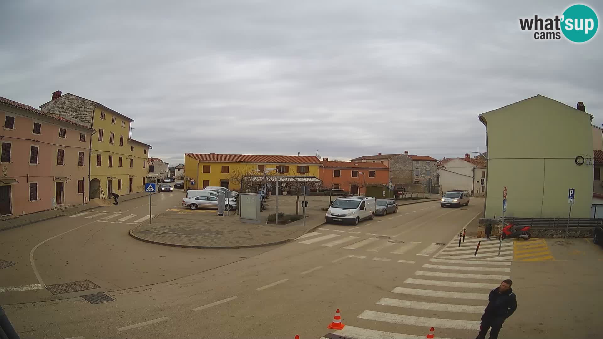 Bale Trg La Musa web kamera – Istra