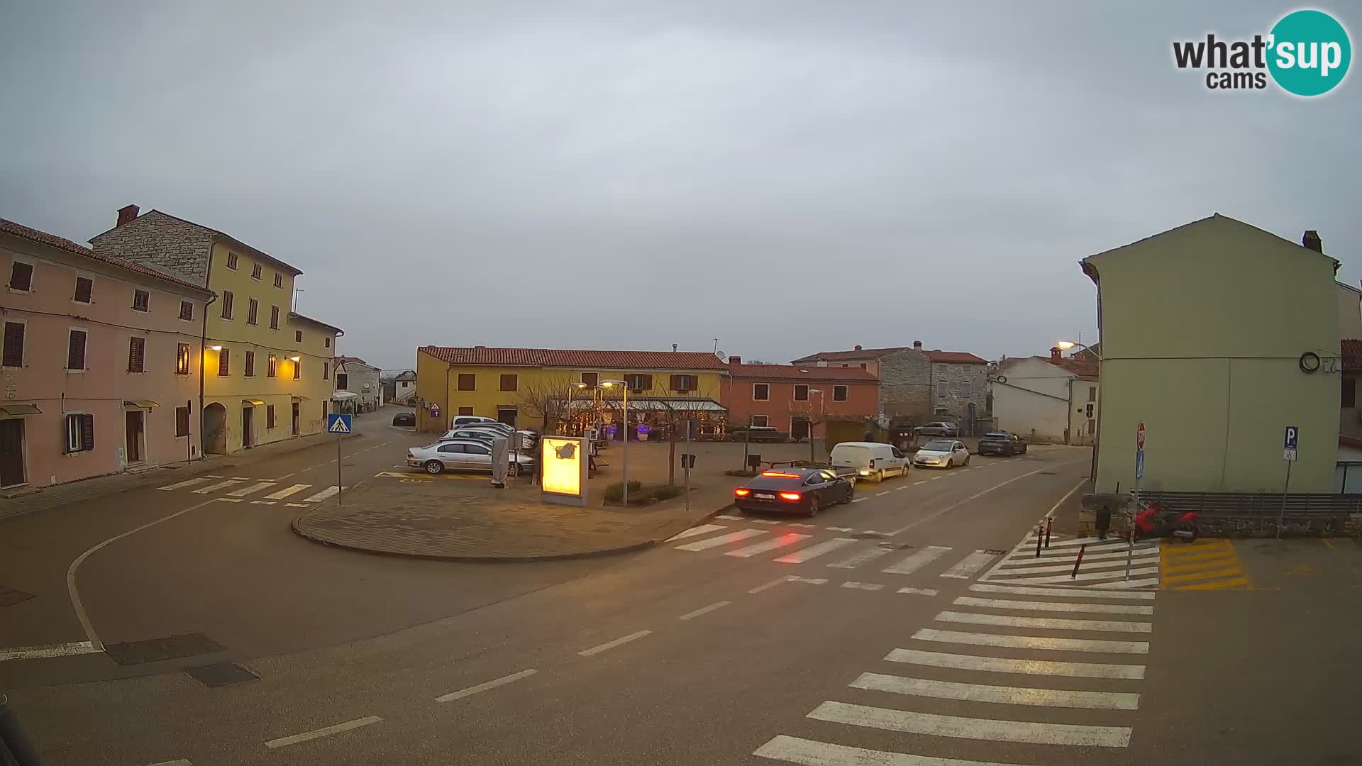 Bale Trg La Musa web kamera – Istra