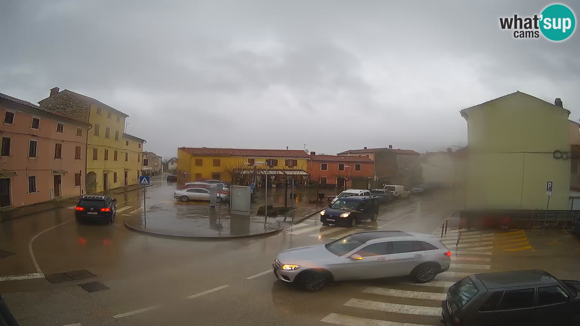 Bale, webcam de la place La Musa – Istrie – Croatie