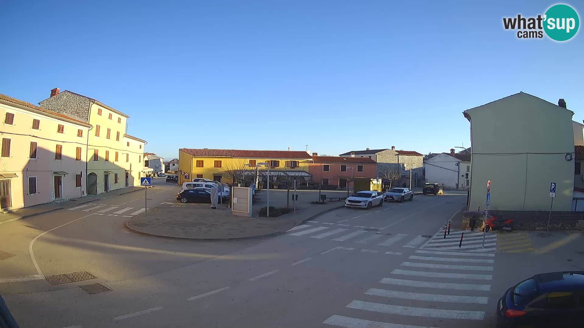 Bale Trg La Musa web kamera – Istra