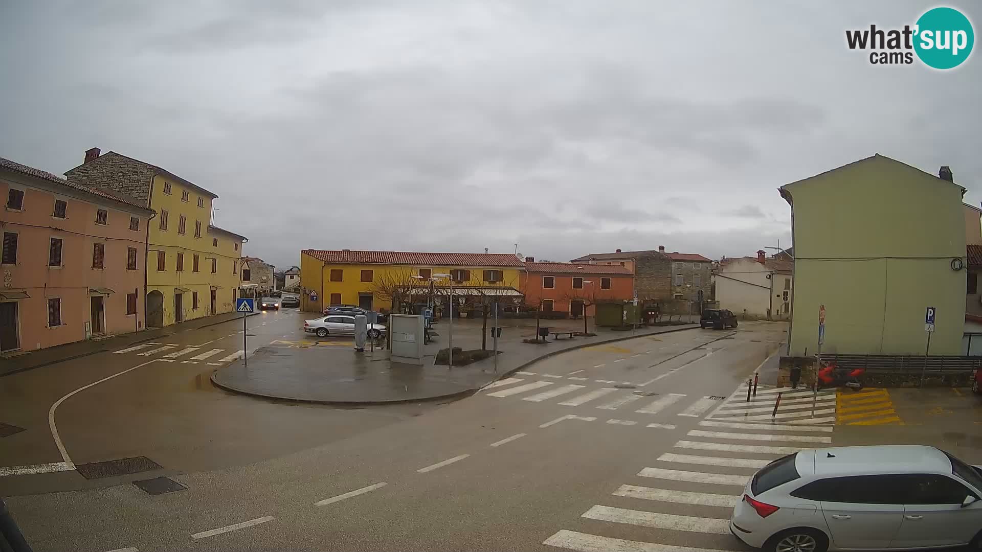 Bale, webcam de la place La Musa – Istrie – Croatie