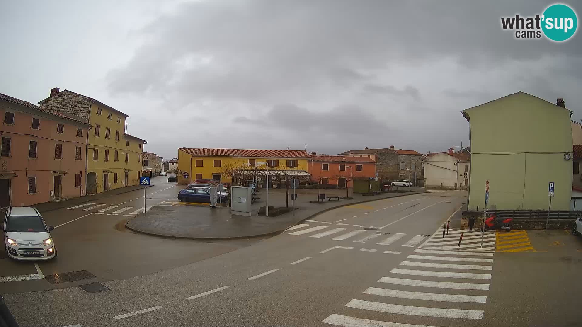 Bale, webcam de la place La Musa – Istrie – Croatie