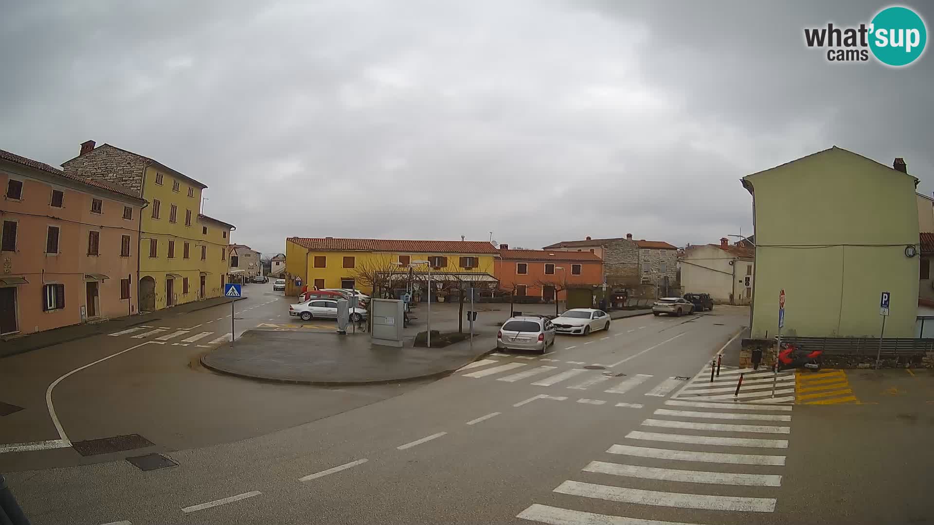 Bale, webcam de la place La Musa – Istrie – Croatie