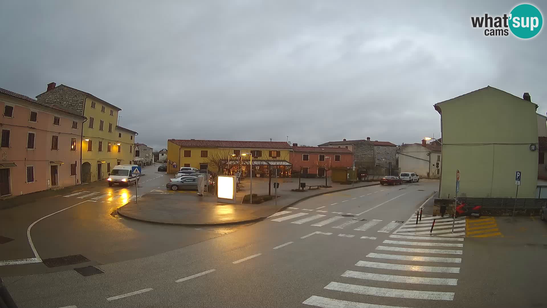 Bale Trg La Musa webcam – Istria – Croatia