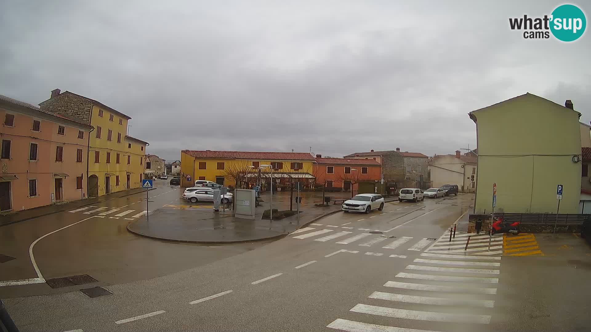 Bale, webcam de la place La Musa – Istrie – Croatie