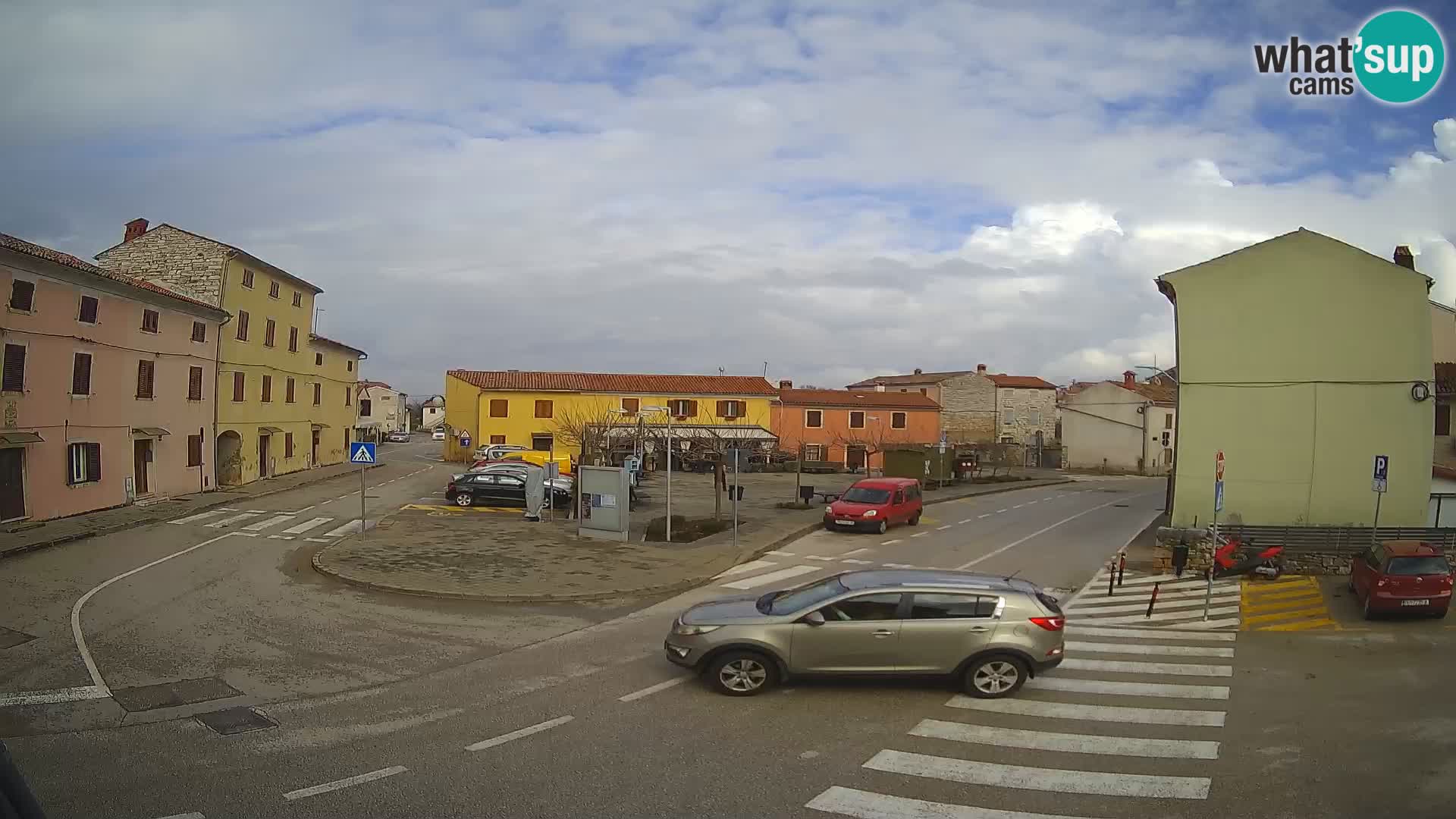 Bale, webcam de la place La Musa – Istrie – Croatie