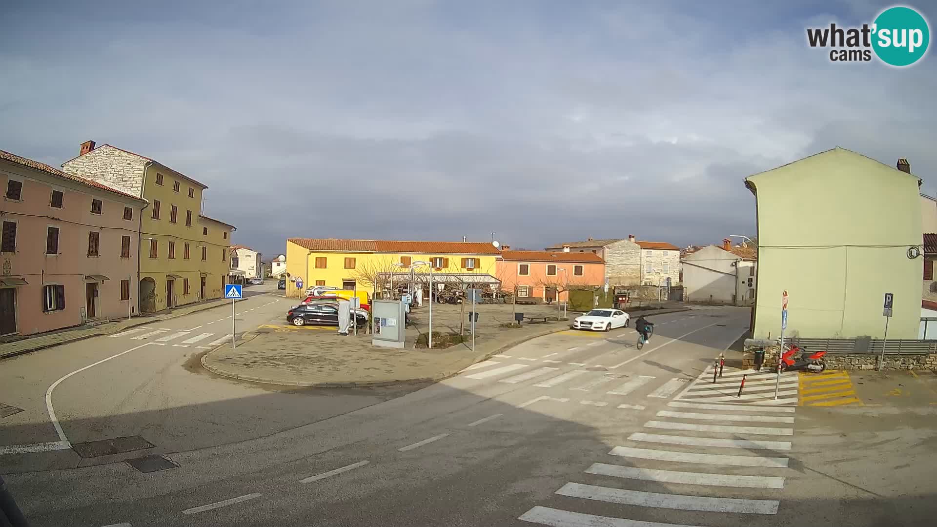 Bale Trg La Musa spletna kamera – Istra – Hrvaška