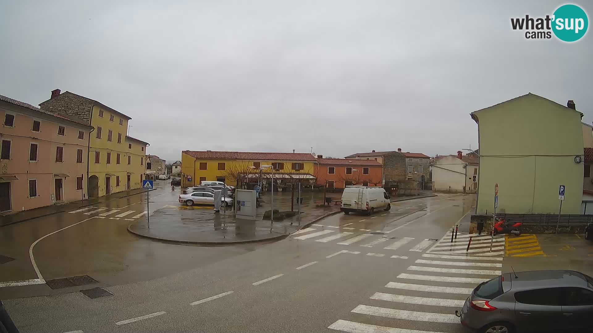 Bale, webcam de la place La Musa – Istrie – Croatie