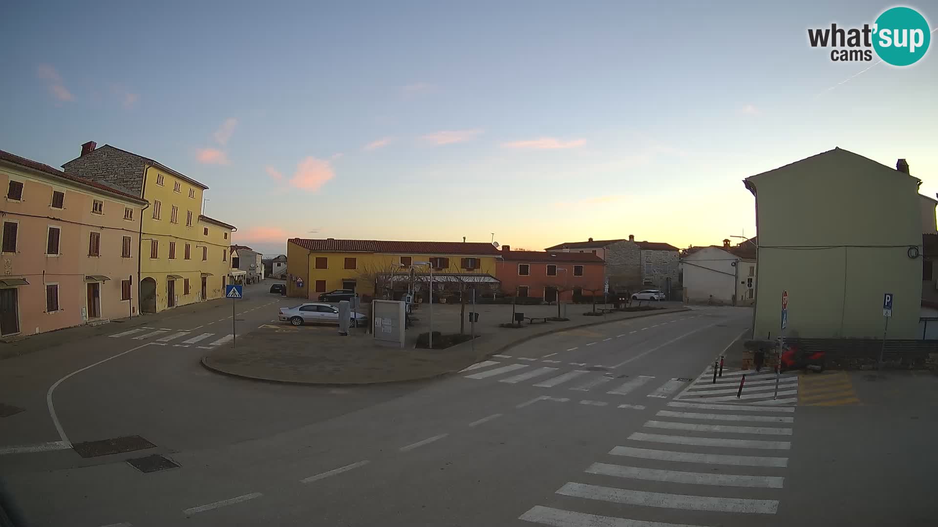 Bale Trg La Musa web kamera – Istra