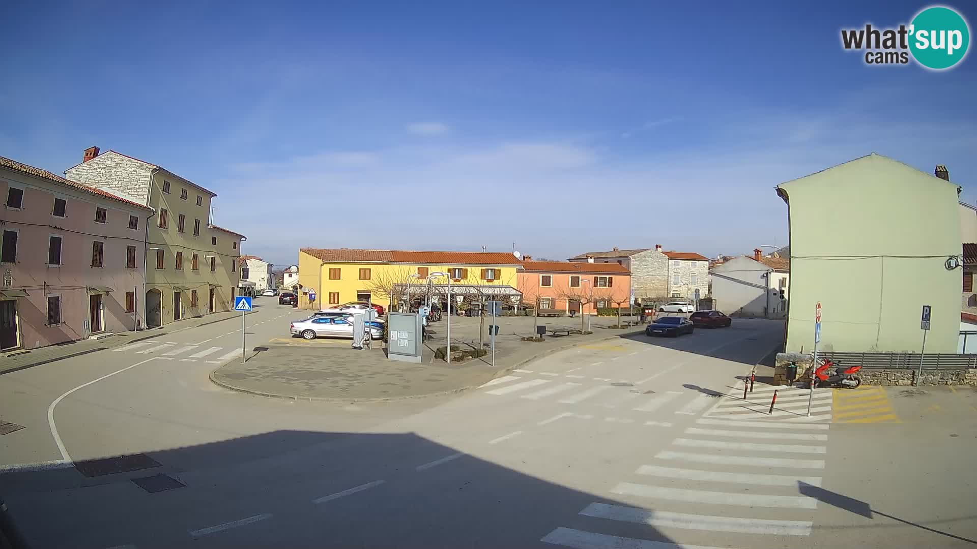 Bale Trg La Musa web kamera – Istra