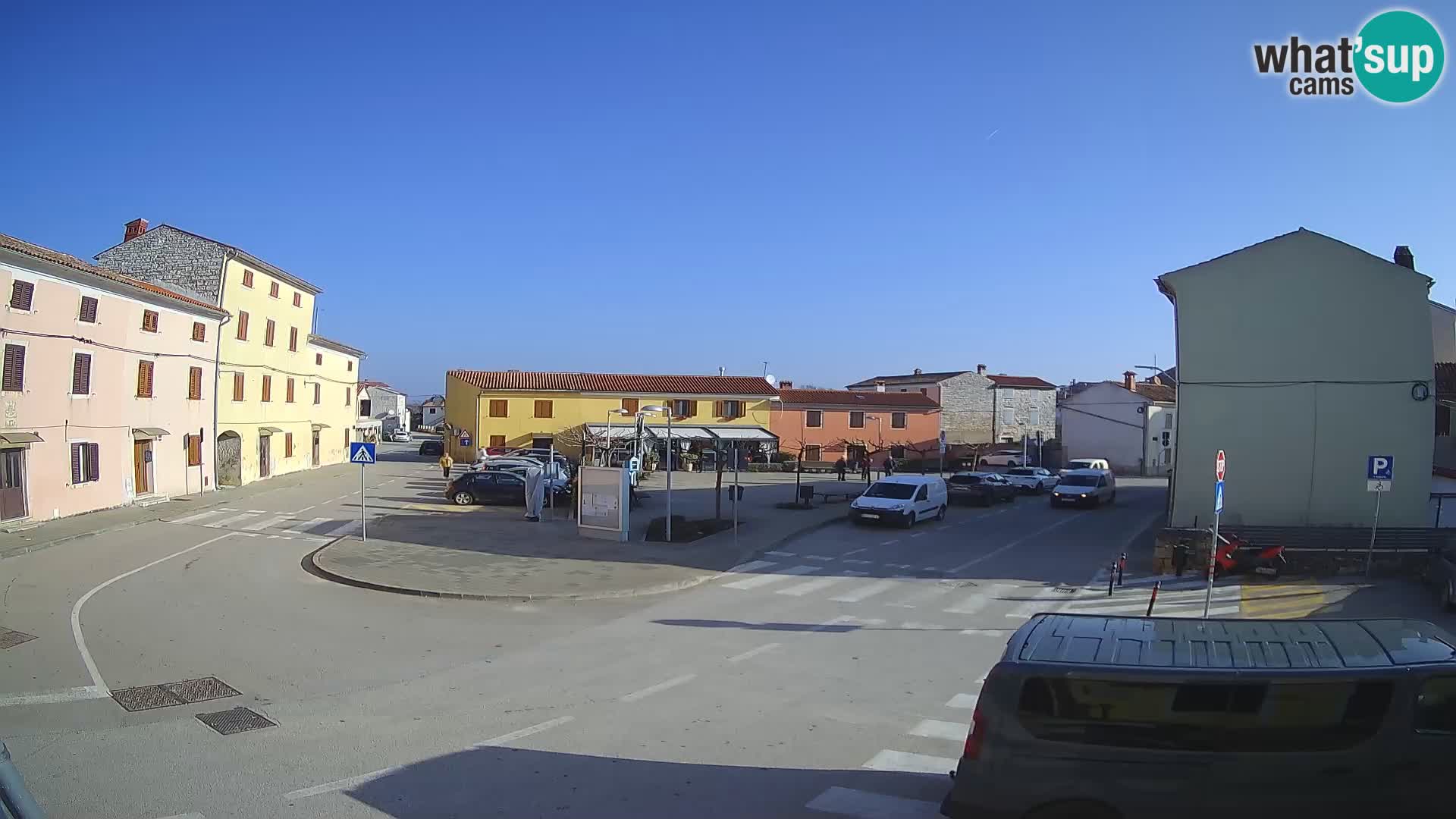 Bale Trg La Musa webcam – Istria – Croatia