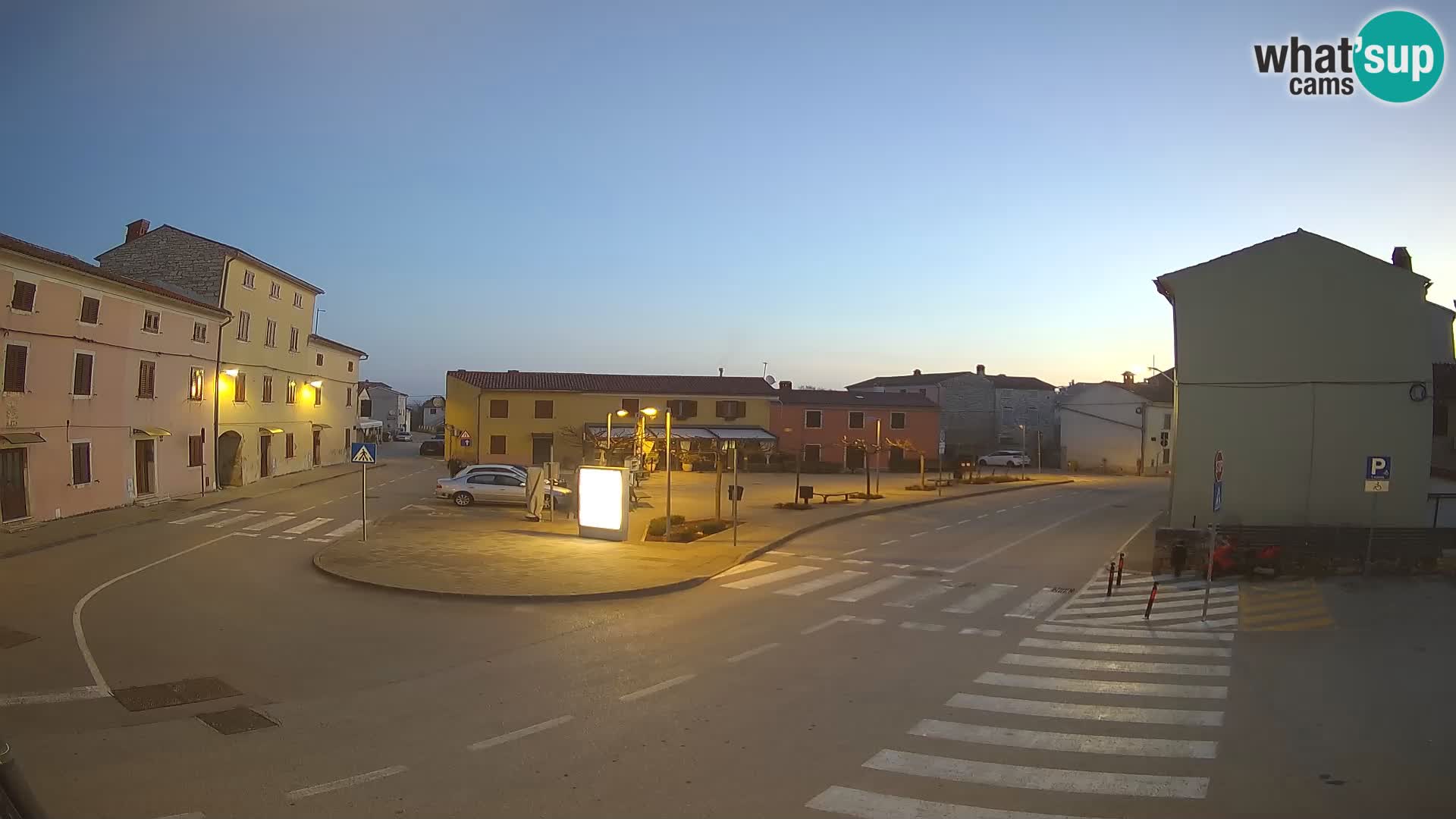 Bale Trg La Musa web kamera – Istra