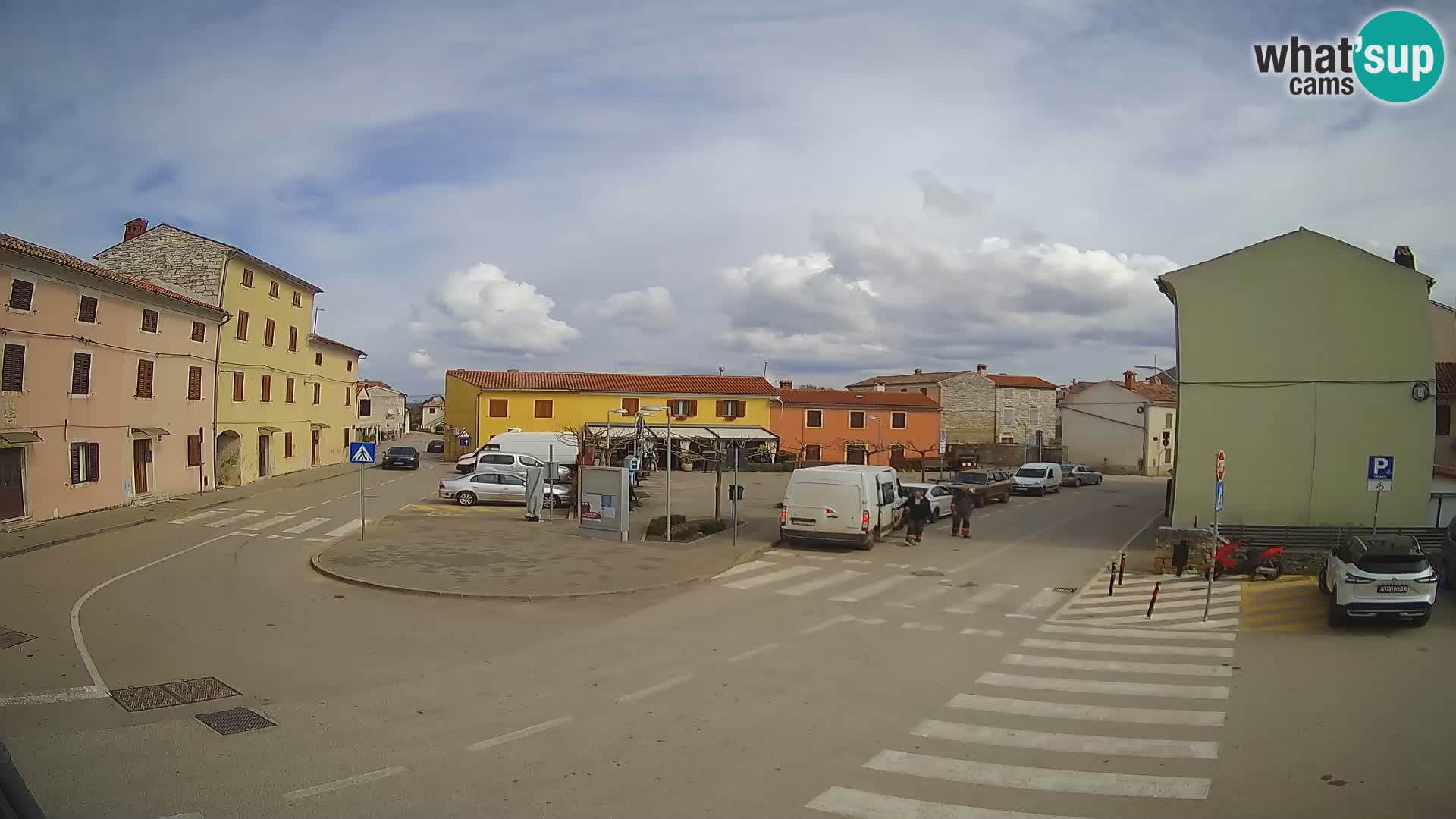 Bale, webcam de la place La Musa – Istrie – Croatie