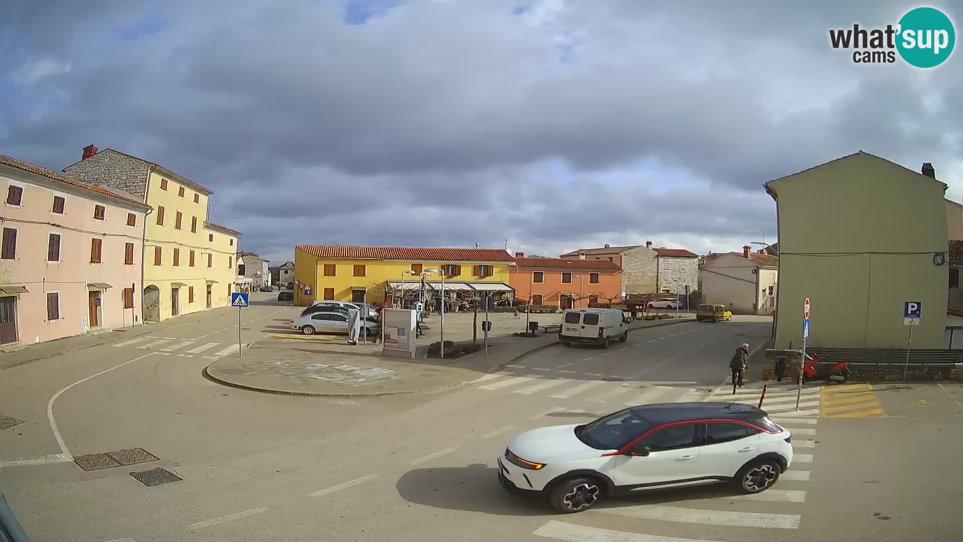 Bale, webcam de la place La Musa – Istrie – Croatie