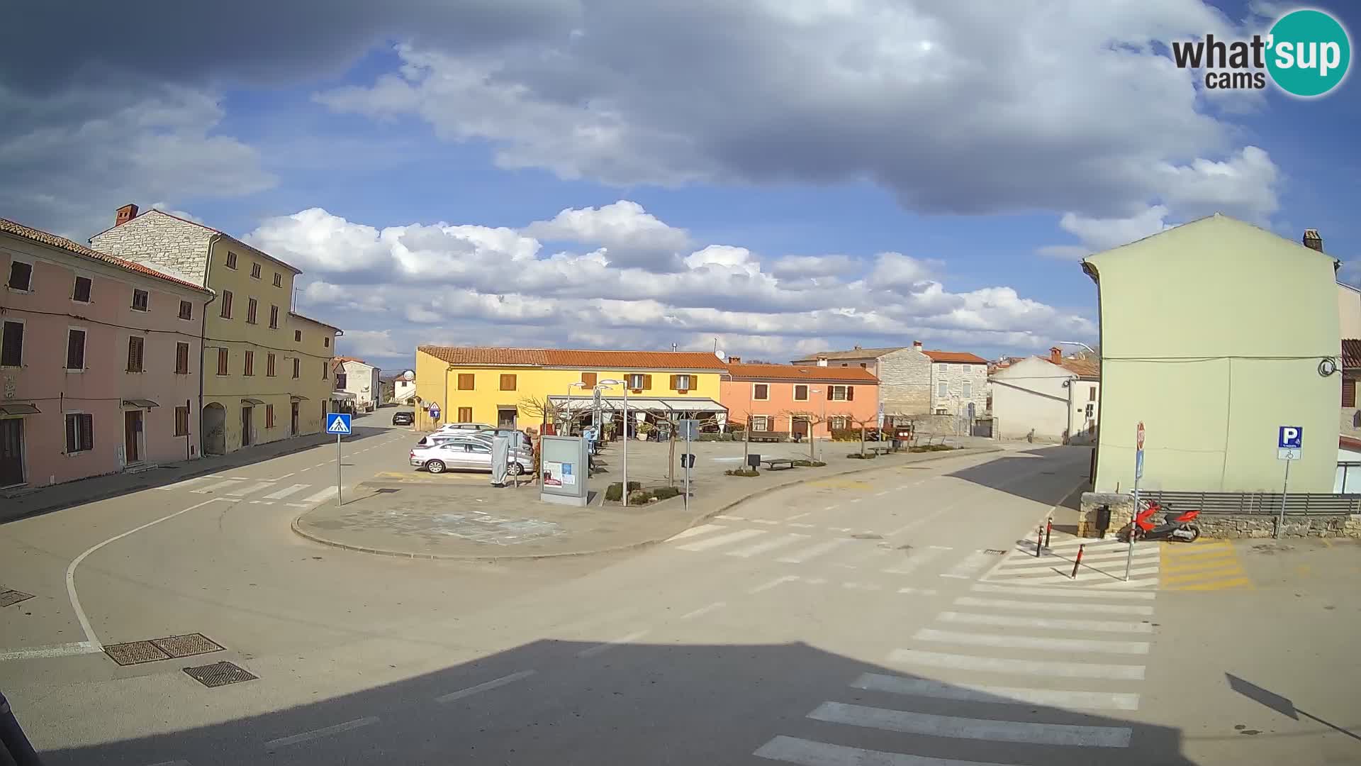 Bale, webcam de la plaza La Musa – Istria – Croacia