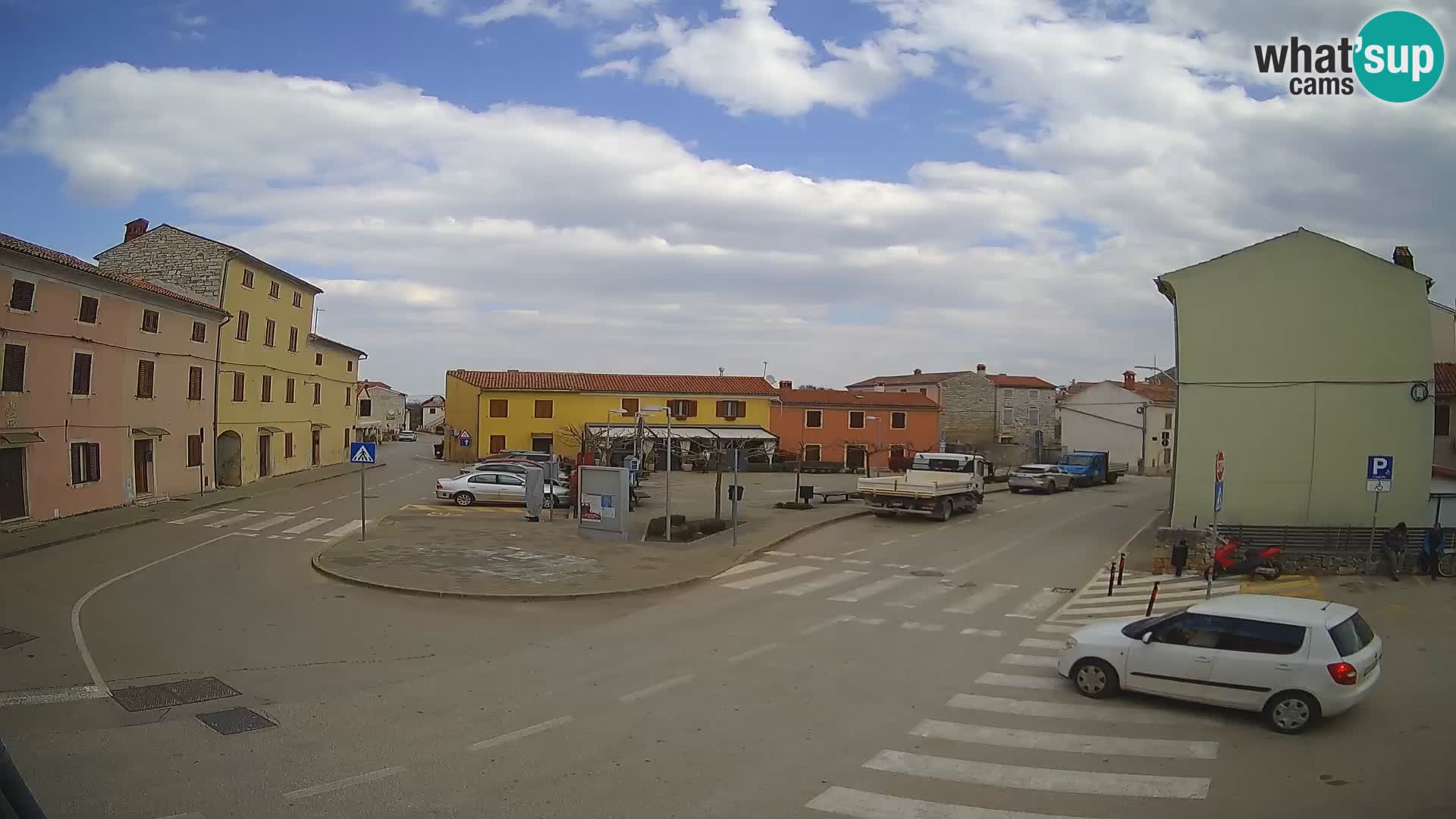 Bale Trg La Musa webcam – Istria – Croatia