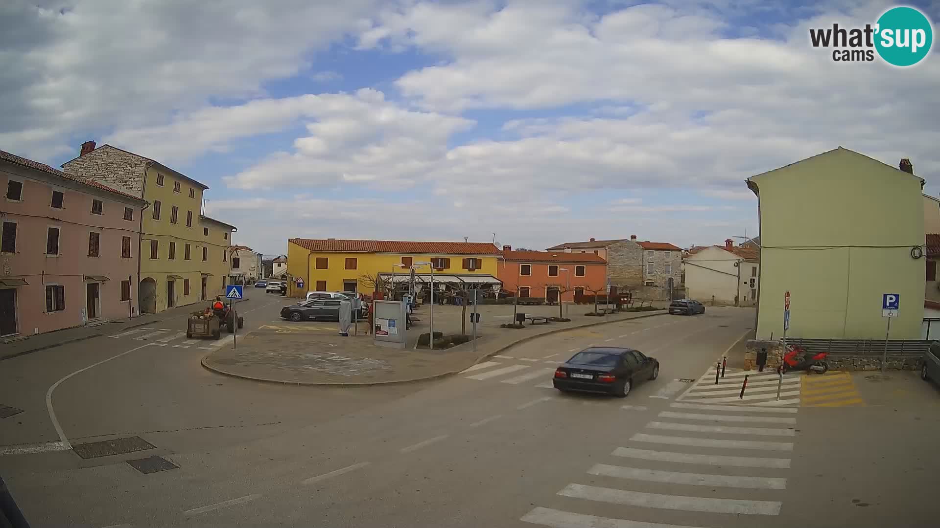 Bale Trg La Musa webcam – Istria – Croatia