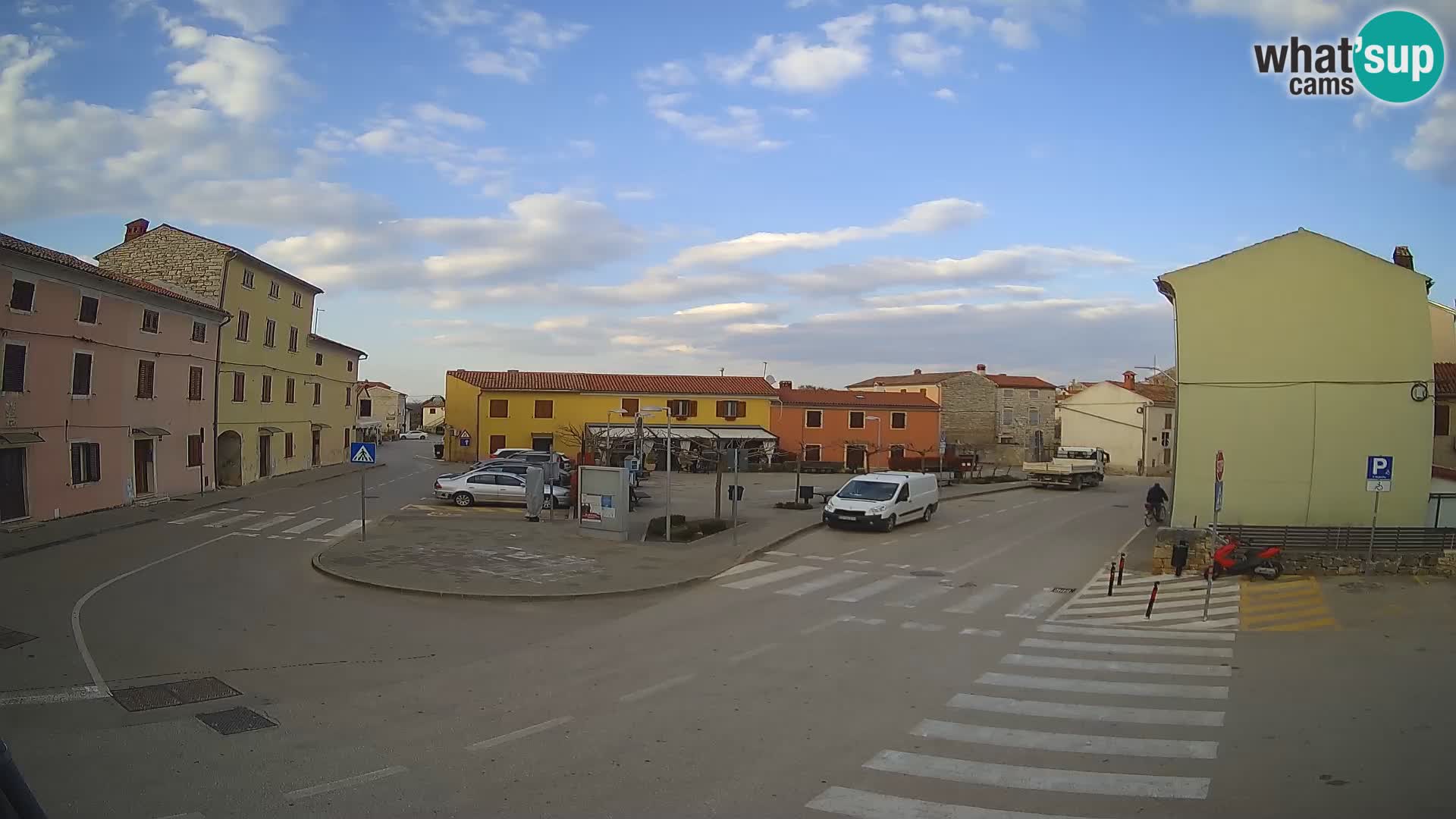 Bale, webcam de la place La Musa – Istrie – Croatie