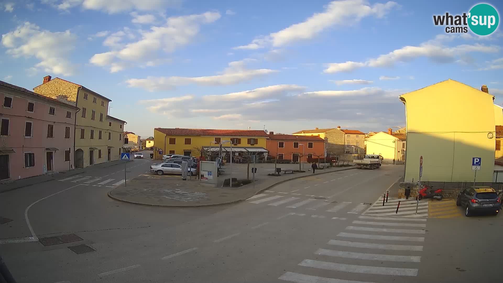 Bale Trg La Musa web kamera – Istra