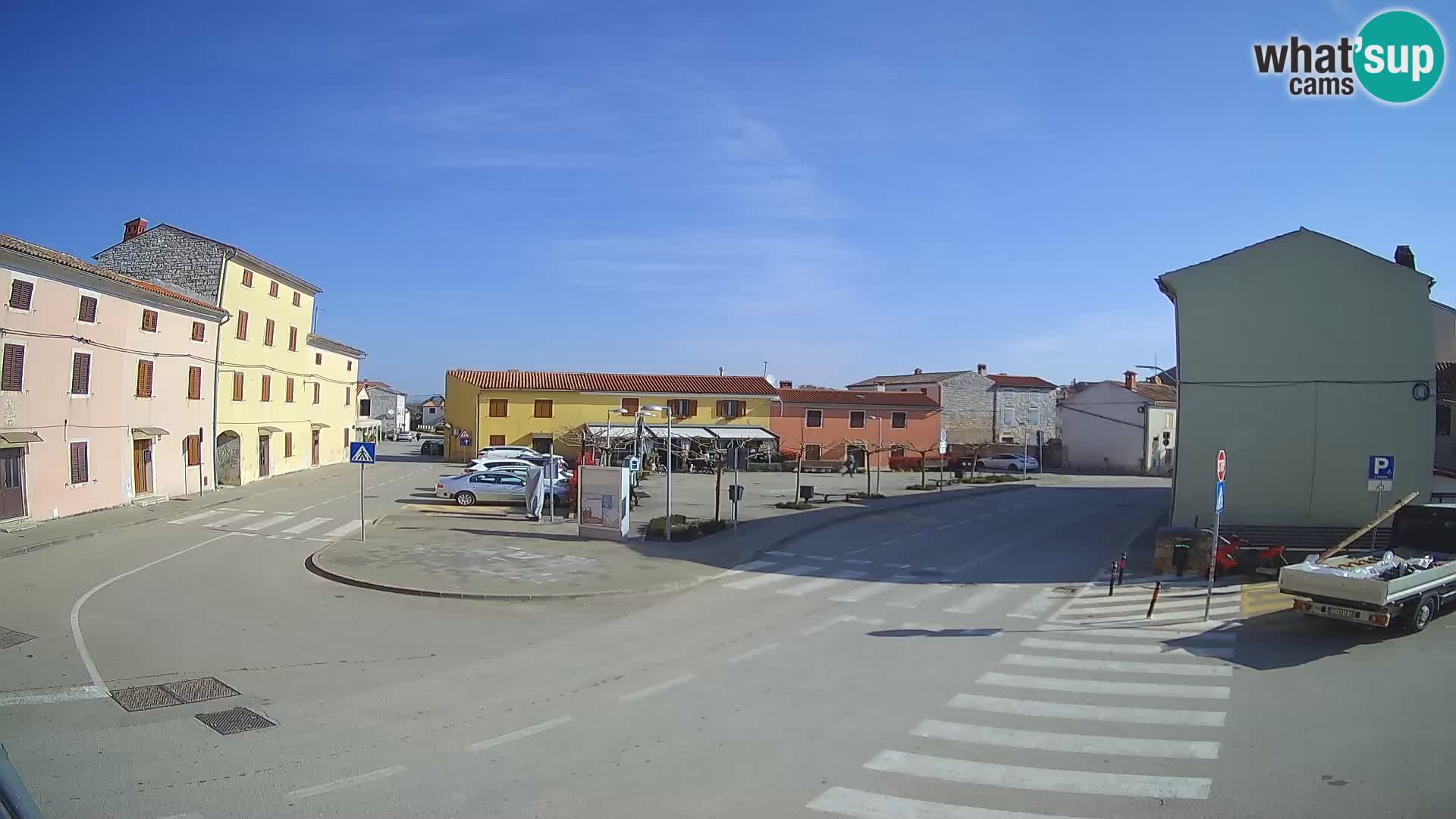 Bale Trg La Musa web kamera – Istra