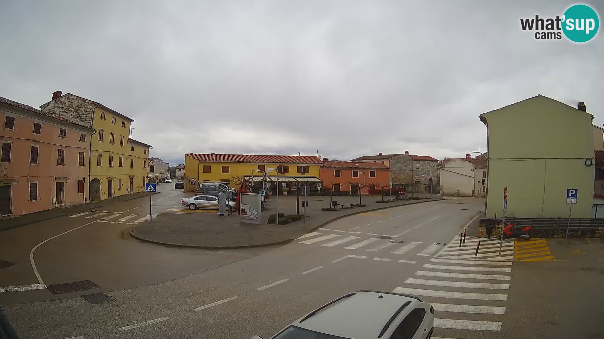 Bale, webcam de la place La Musa – Istrie – Croatie