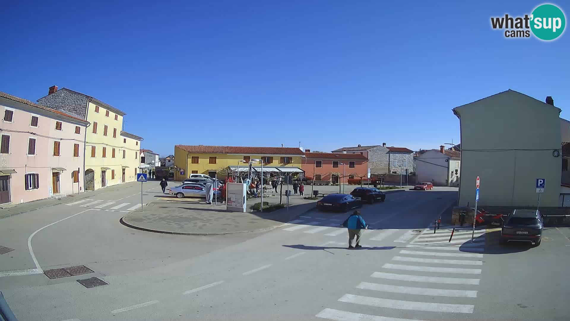 Bale, webcam de la place La Musa – Istrie – Croatie