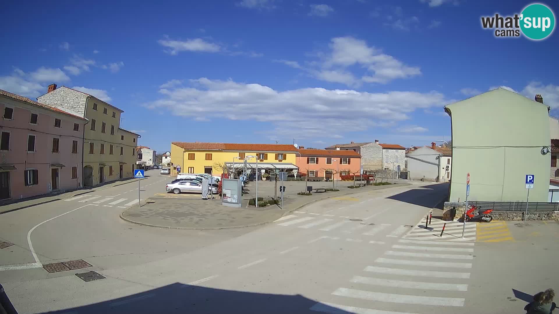 Bale, webcam de la place La Musa – Istrie – Croatie