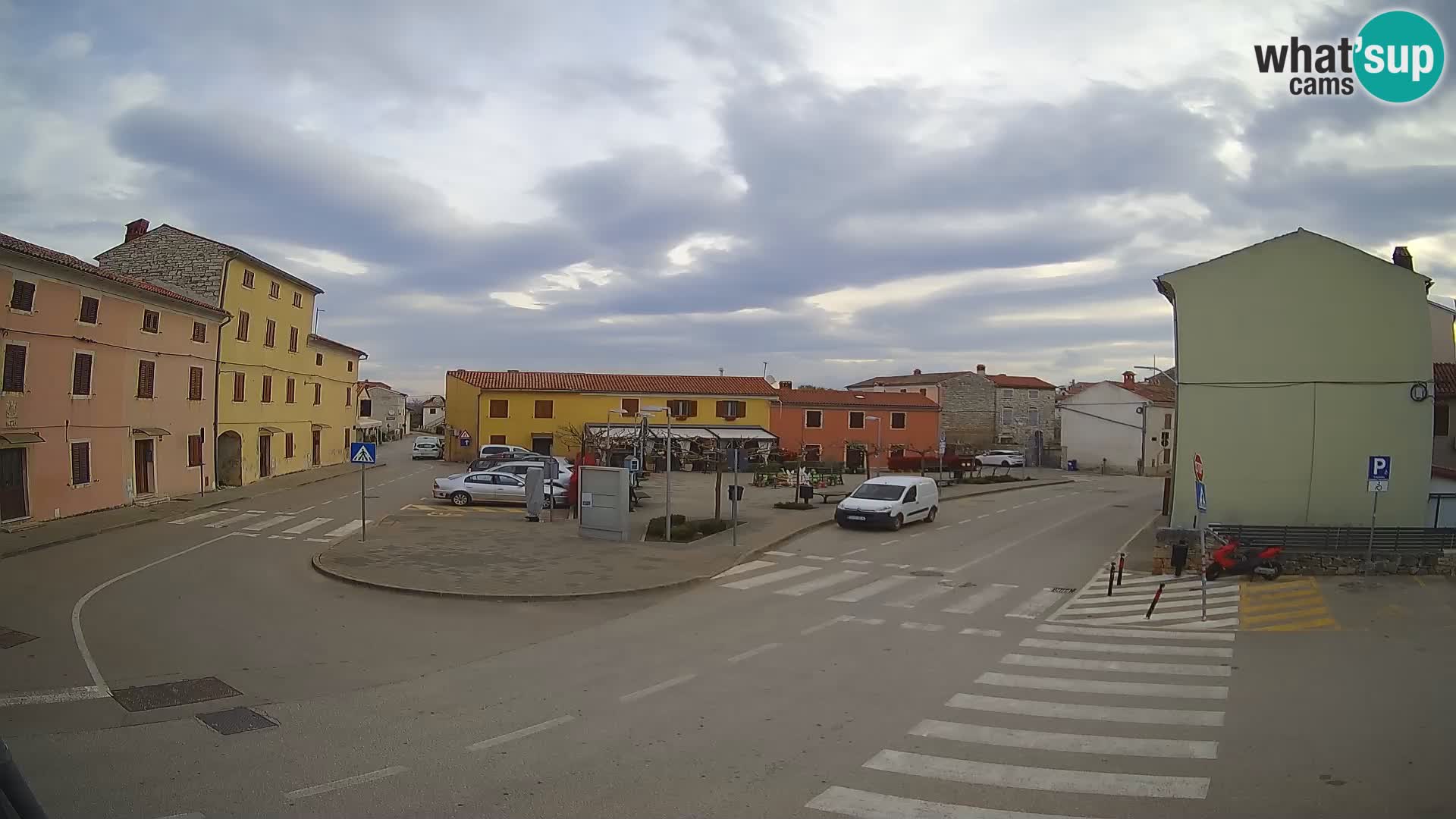 Bale Trg La Musa web kamera – Istra