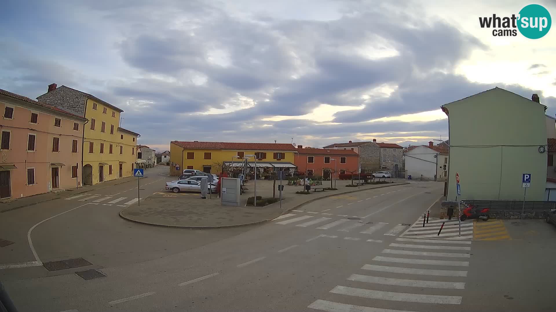 Bale Trg La Musa webcam – Istria – Croatia