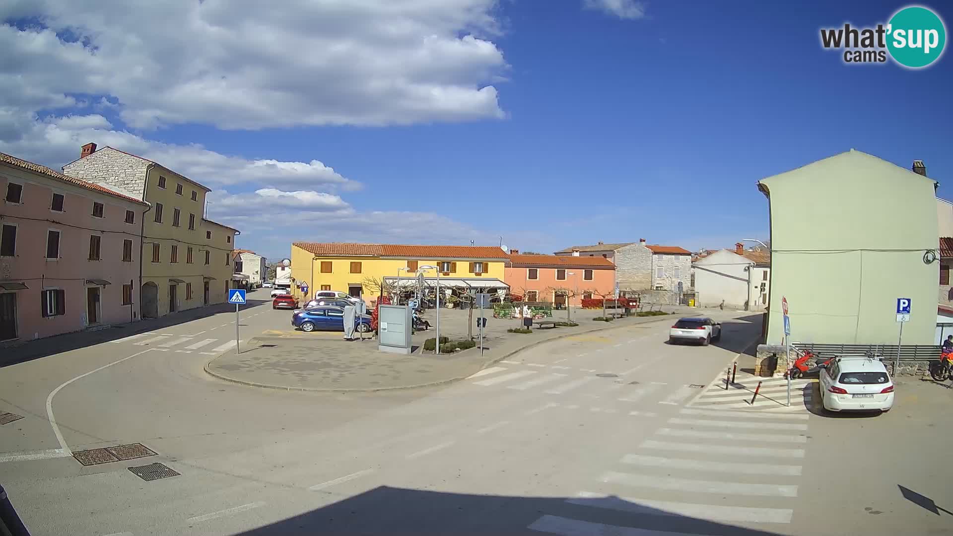 Bale, webcam de la place La Musa – Istrie – Croatie