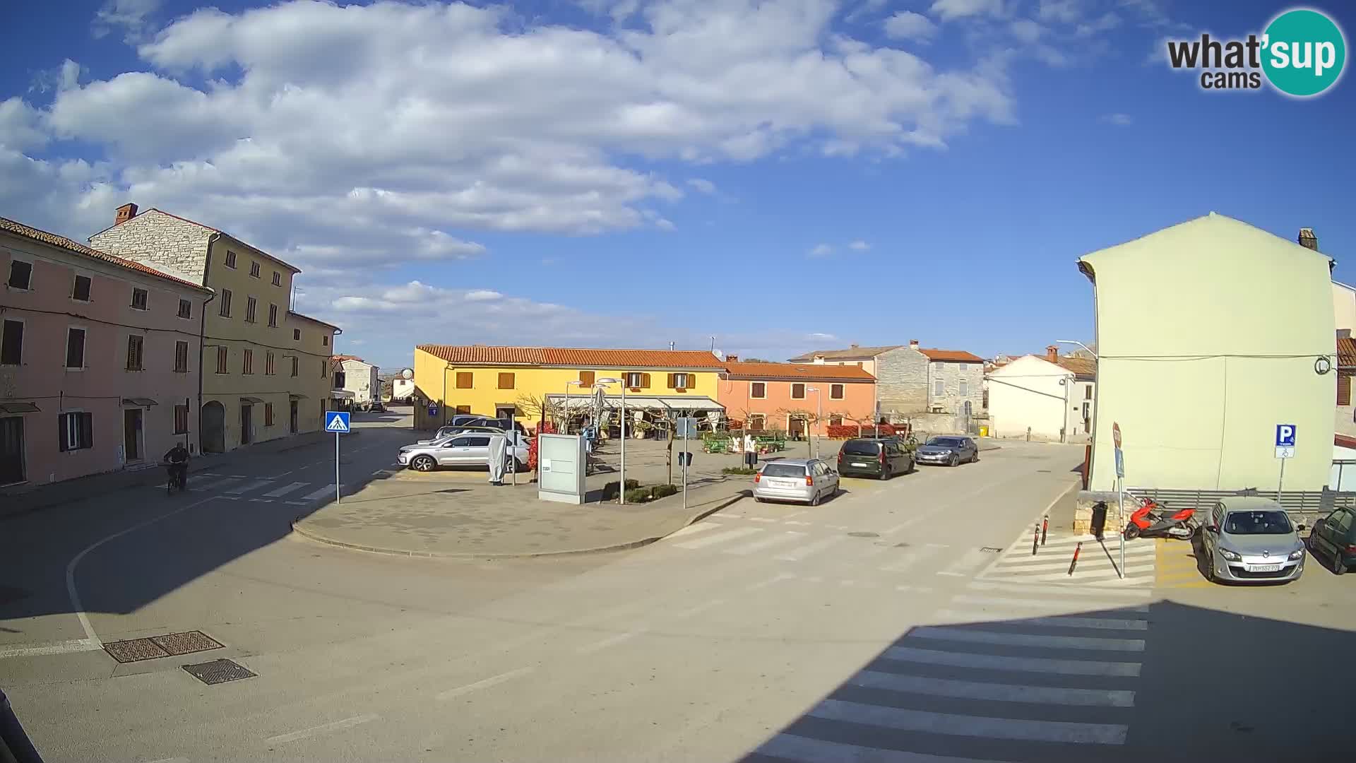 Bale Trg La Musa web kamera – Istra