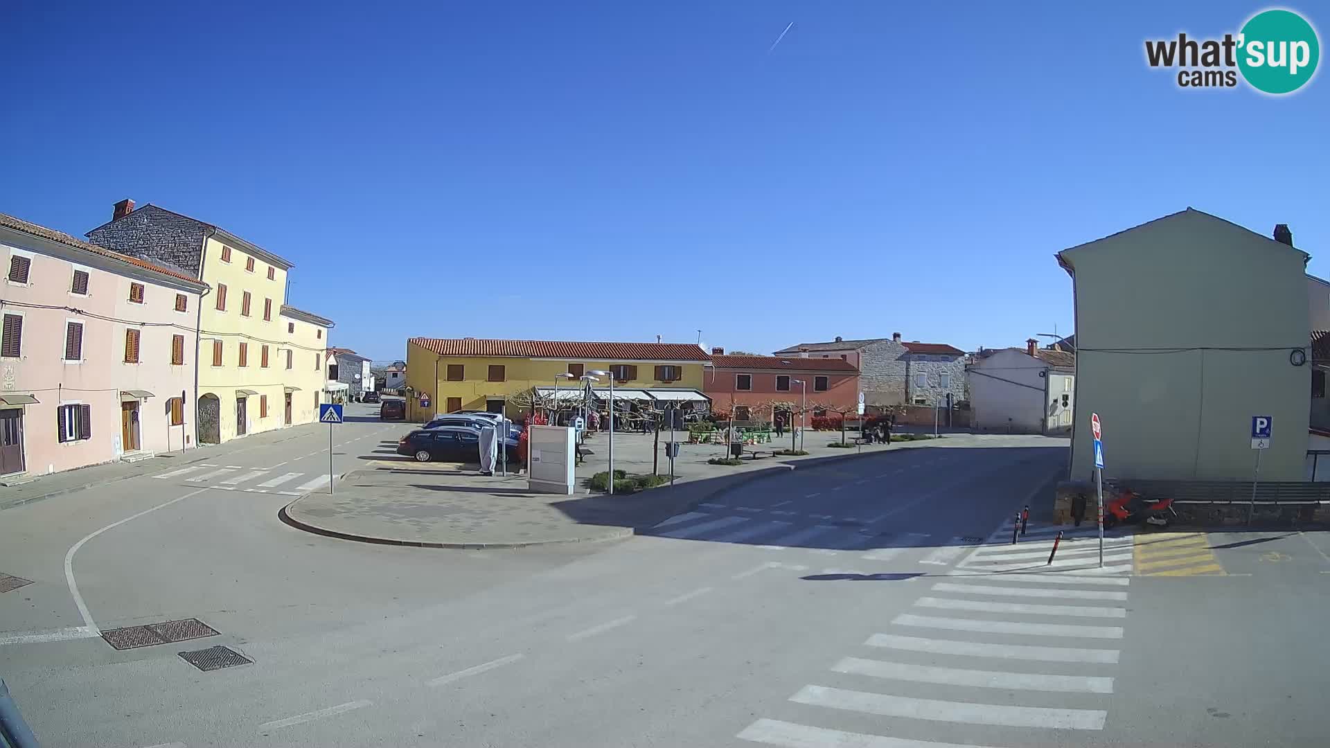 Bale, webcam de la place La Musa – Istrie – Croatie