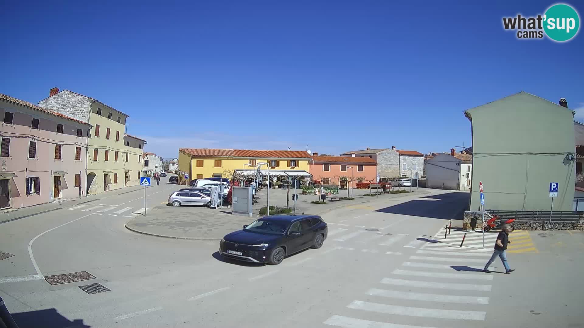 Bale, webcam de la place La Musa – Istrie – Croatie