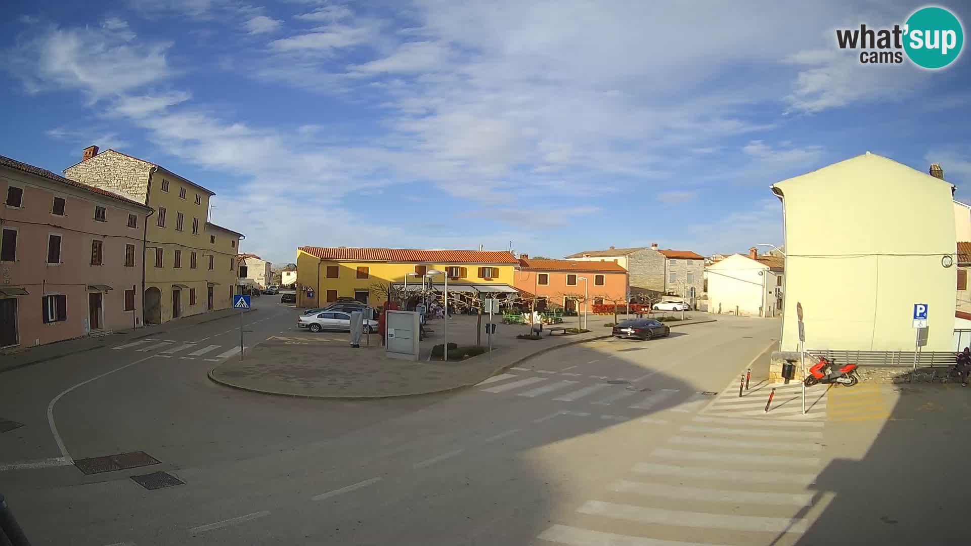 Bale Trg La Musa web kamera – Istra