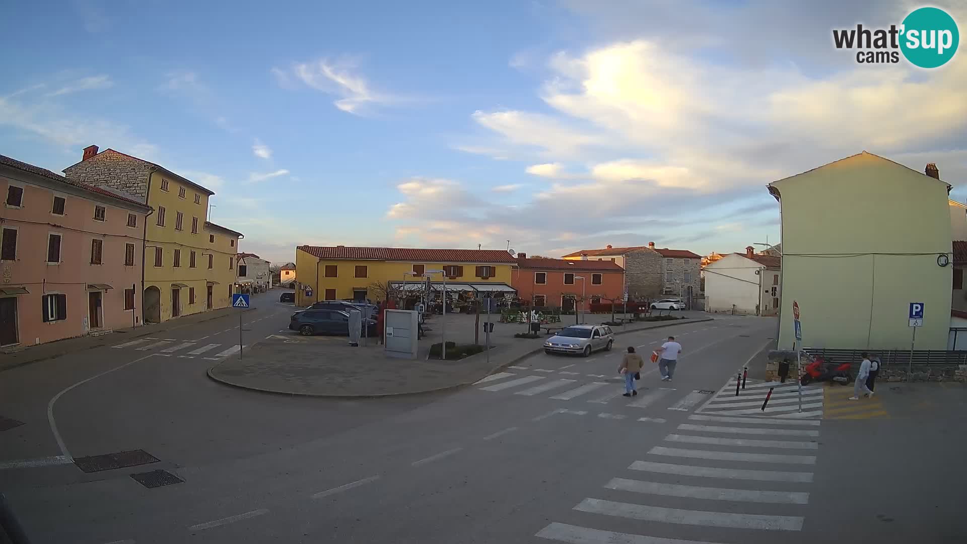 Bale Trg La Musa web kamera – Istra