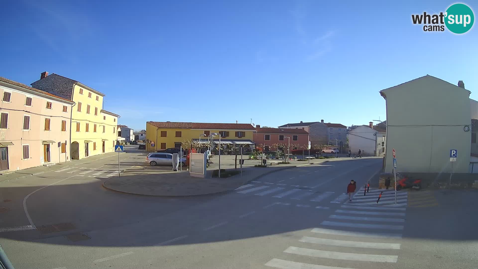Bale Trg La Musa web kamera – Istra