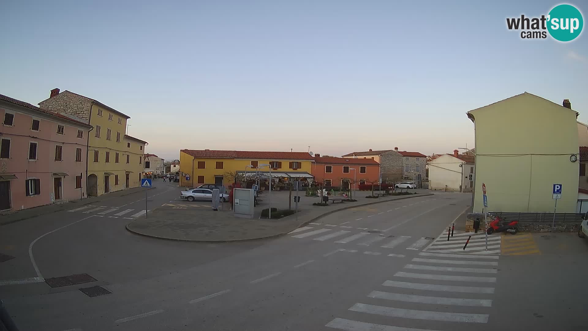 Bale Trg La Musa web kamera – Istra