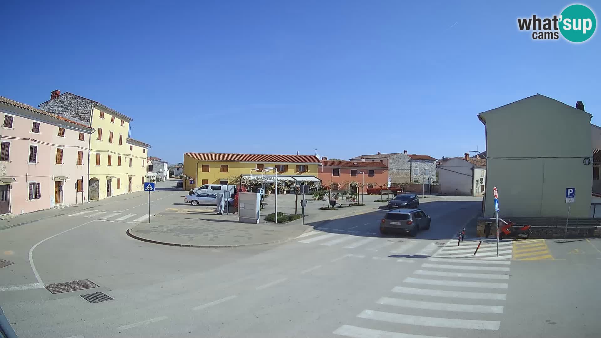 Bale Trg La Musa web kamera – Istra