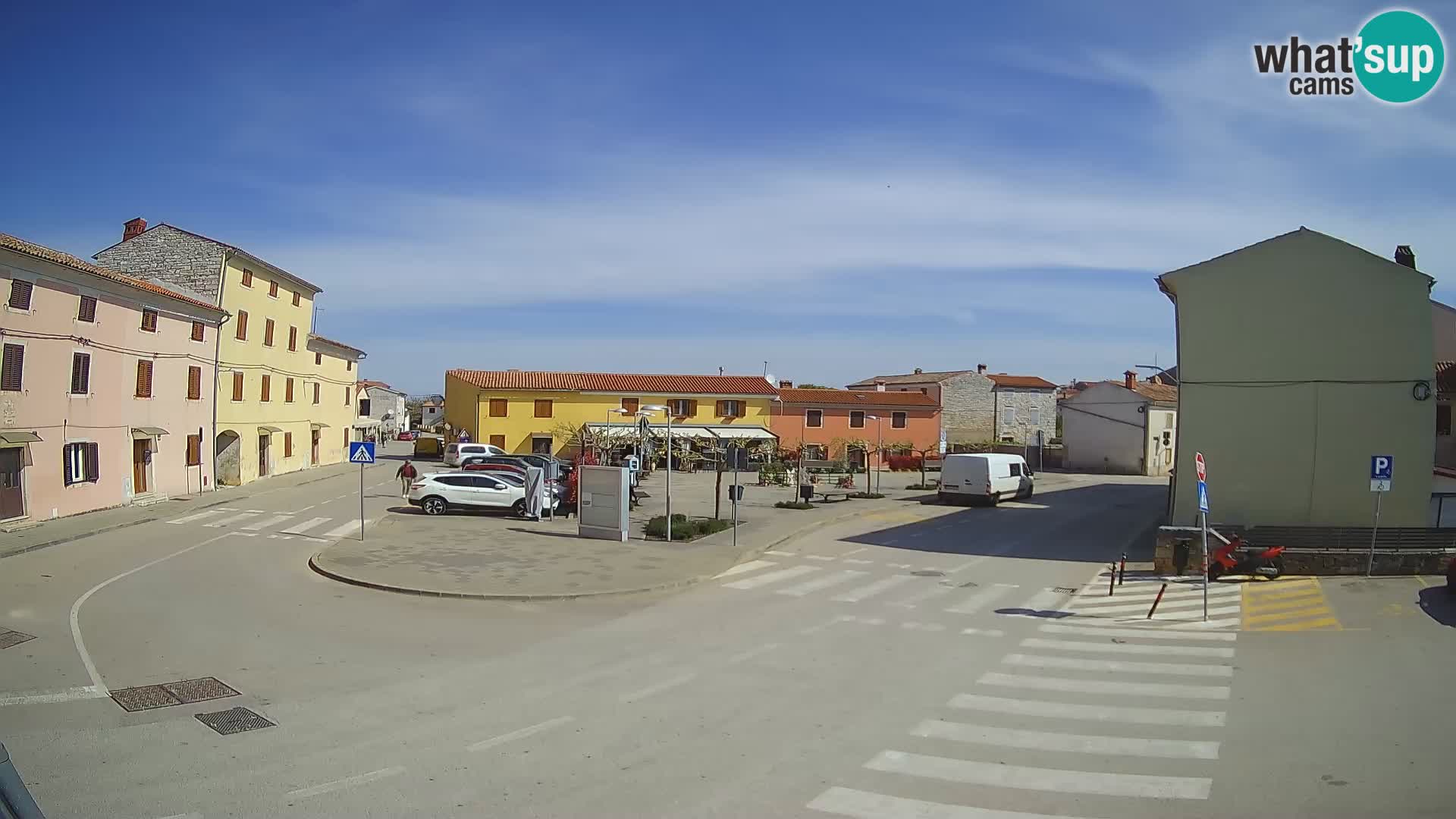 Bale Trg La Musa web kamera – Istra