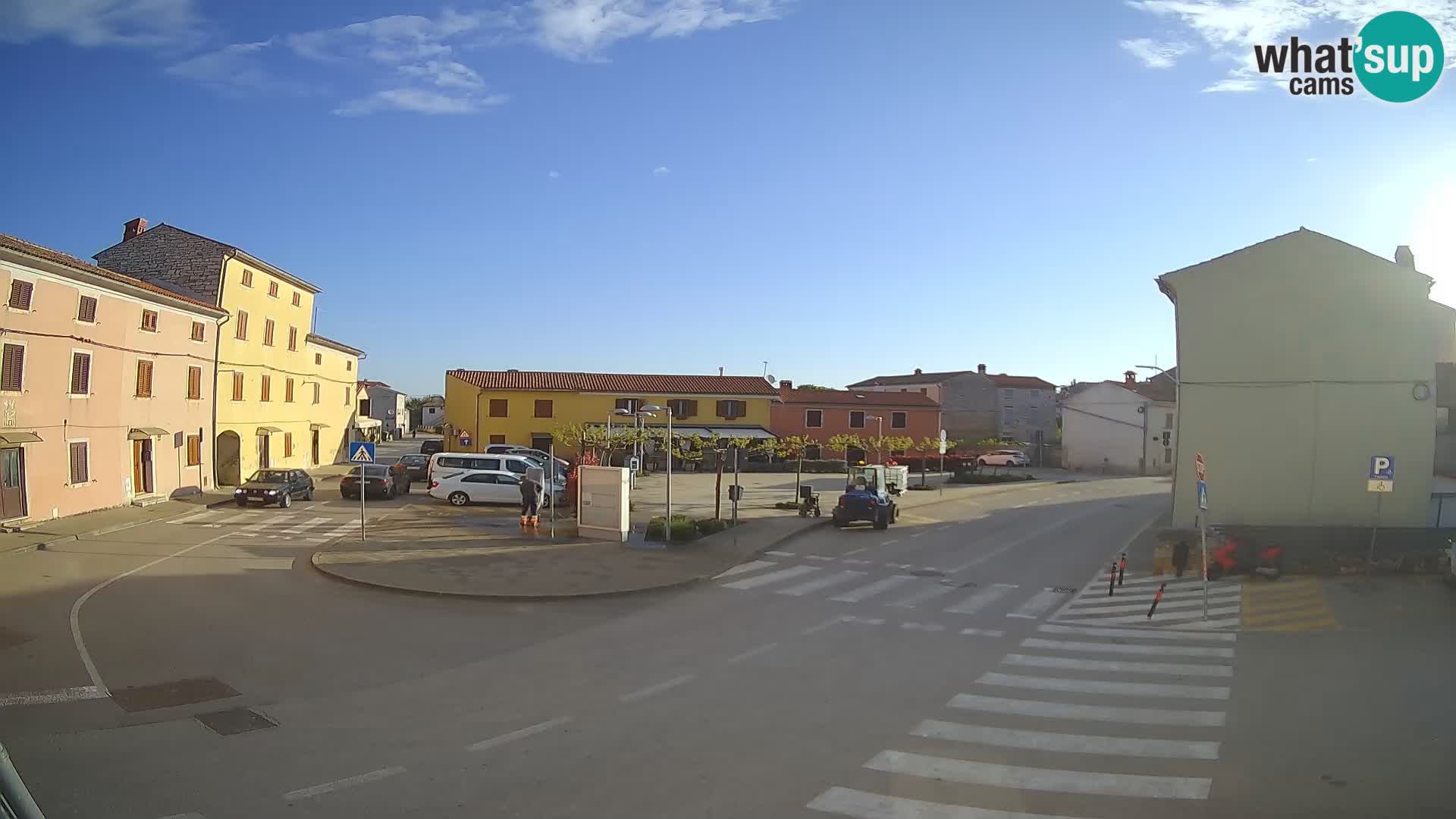 Bale Trg La Musa web kamera – Istra
