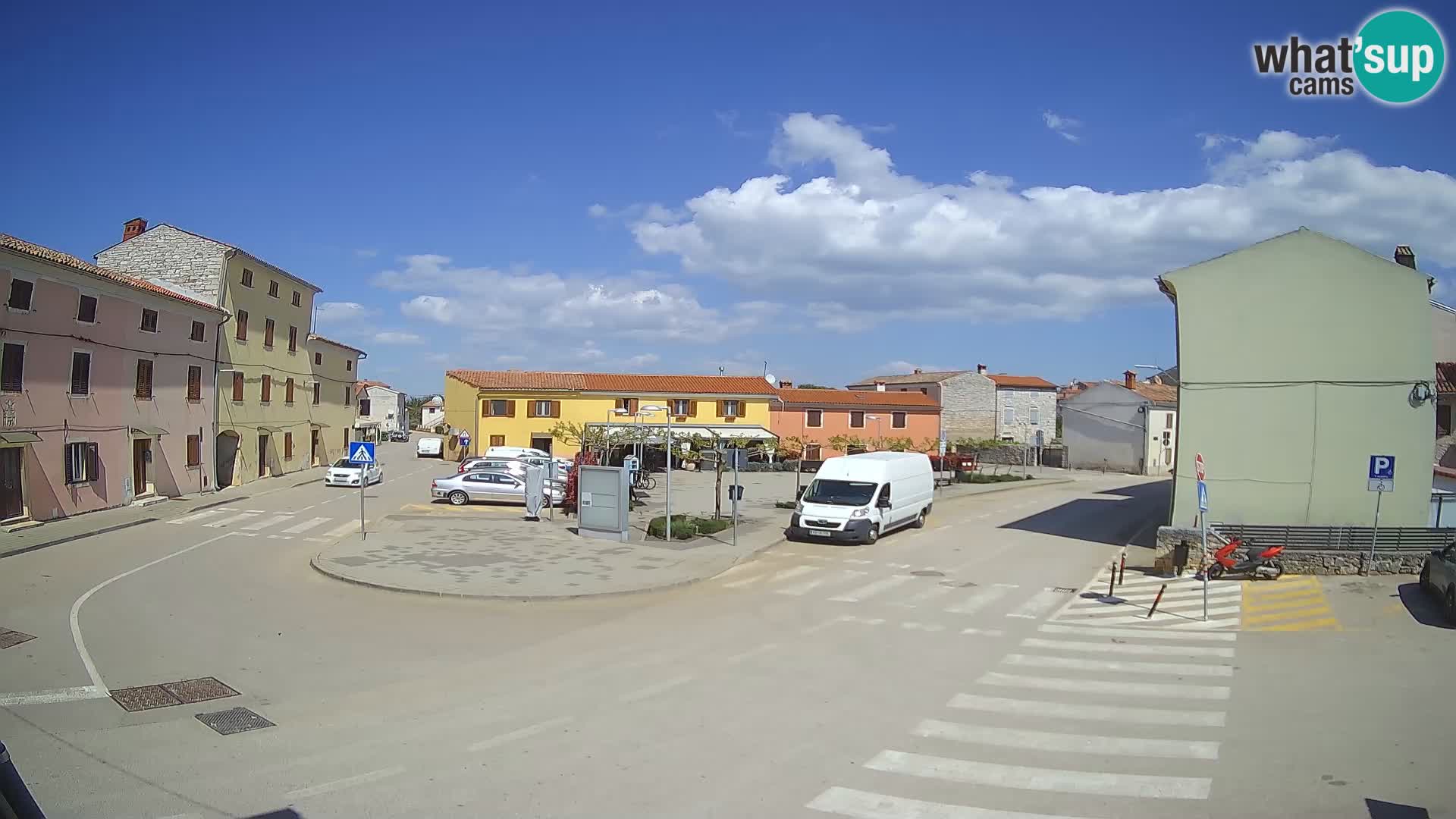 Bale, webcam de la place La Musa – Istrie – Croatie