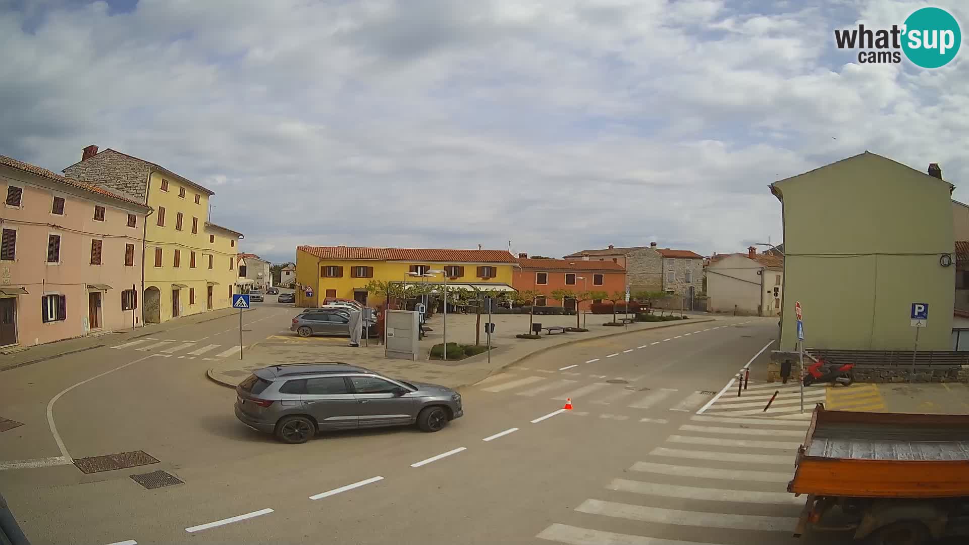 Bale Trg La Musa webcam – Istria – Croatia