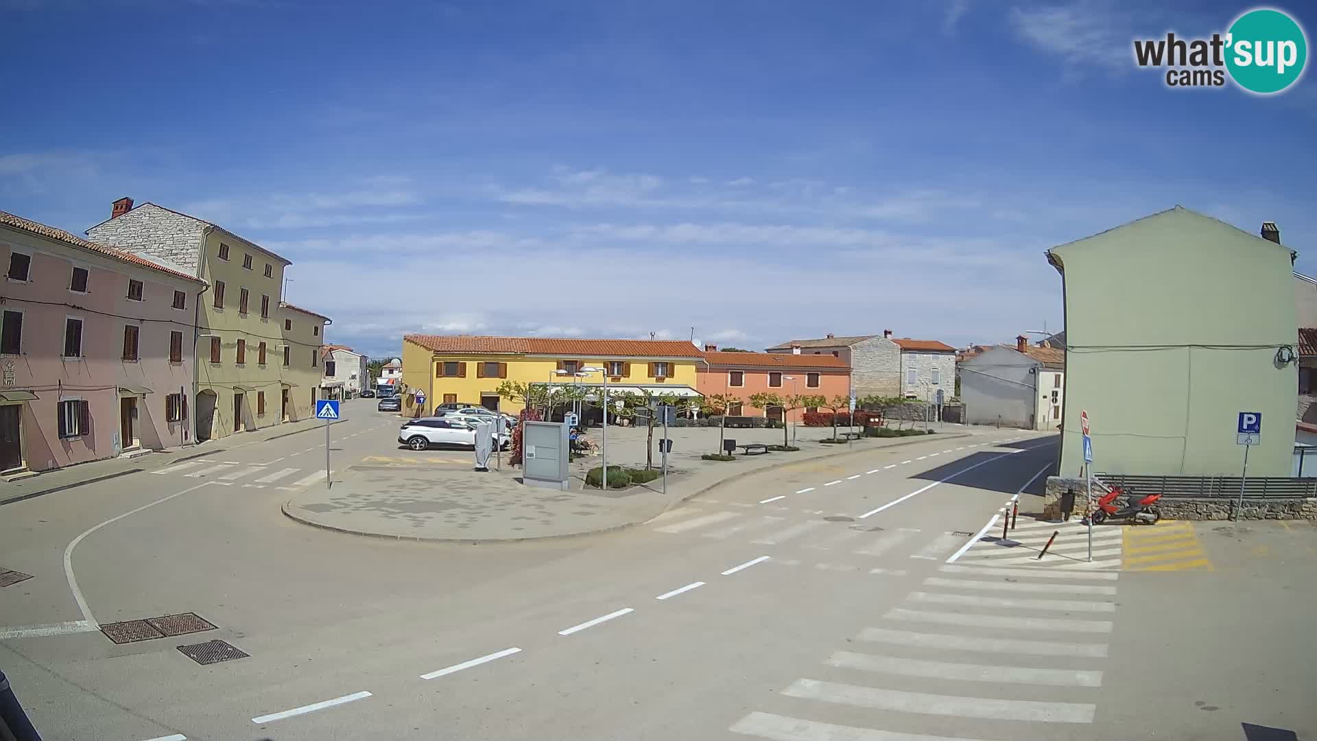 Bale Trg La Musa webcam – Istria – Croatia