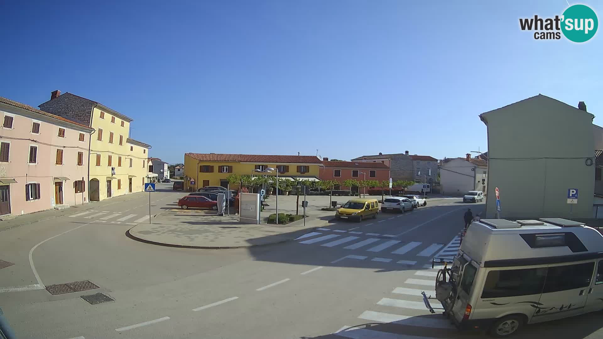 Bale, webcam de la place La Musa – Istrie – Croatie