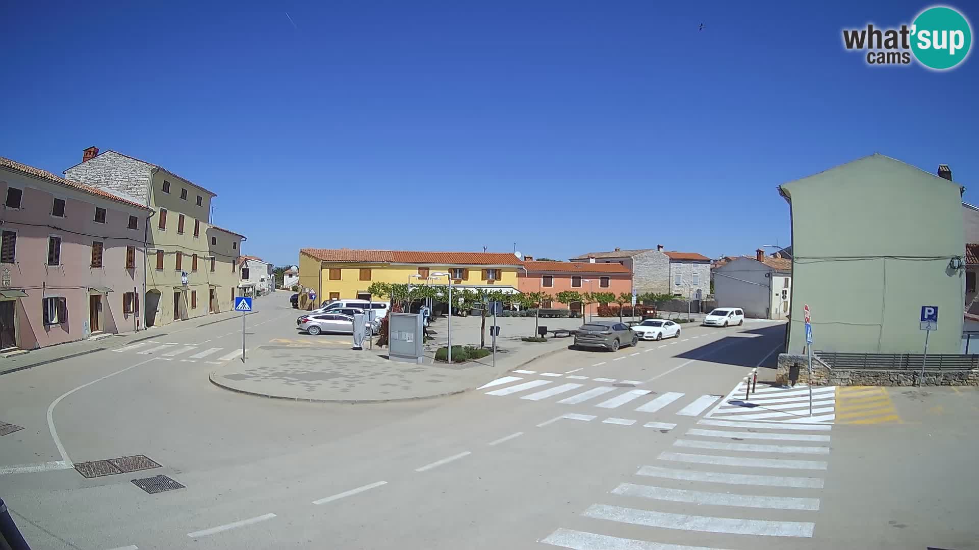 Bale, webcam de la place La Musa – Istrie – Croatie