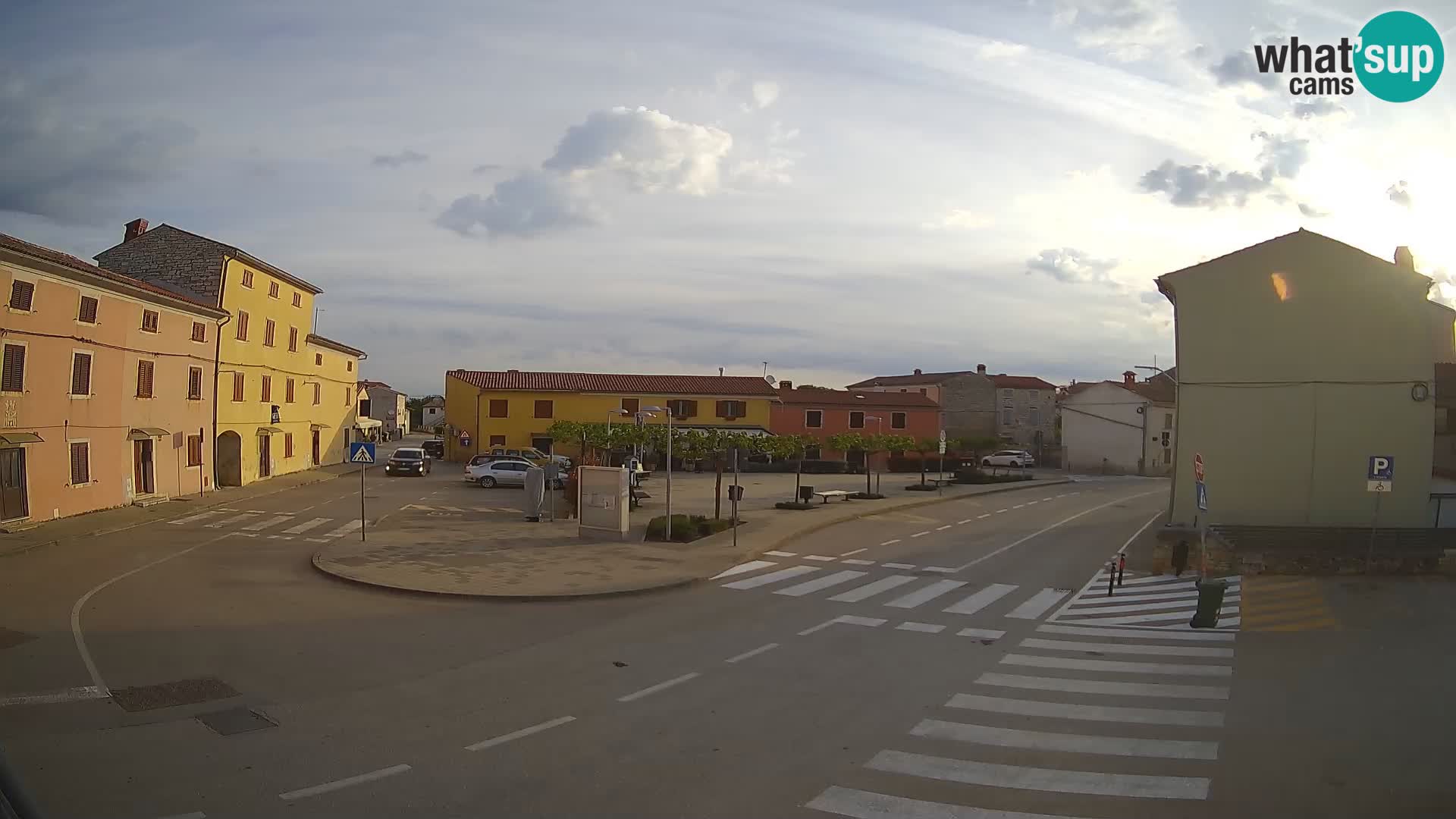 Bale Trg La Musa web kamera – Istra